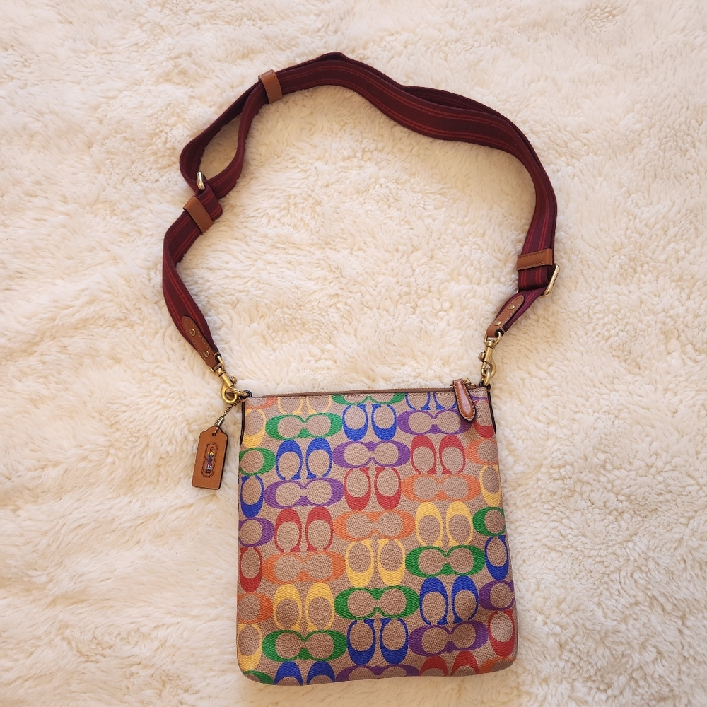 Coach Kitt Messenger Crossbody in Rainbow Signature Canvas Pride CA232 NWOT - Picture 2 of 10